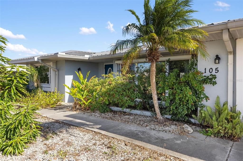 На продажу: $650,000 (3 спален, 2 ванн, 2020 Квадратных фут)