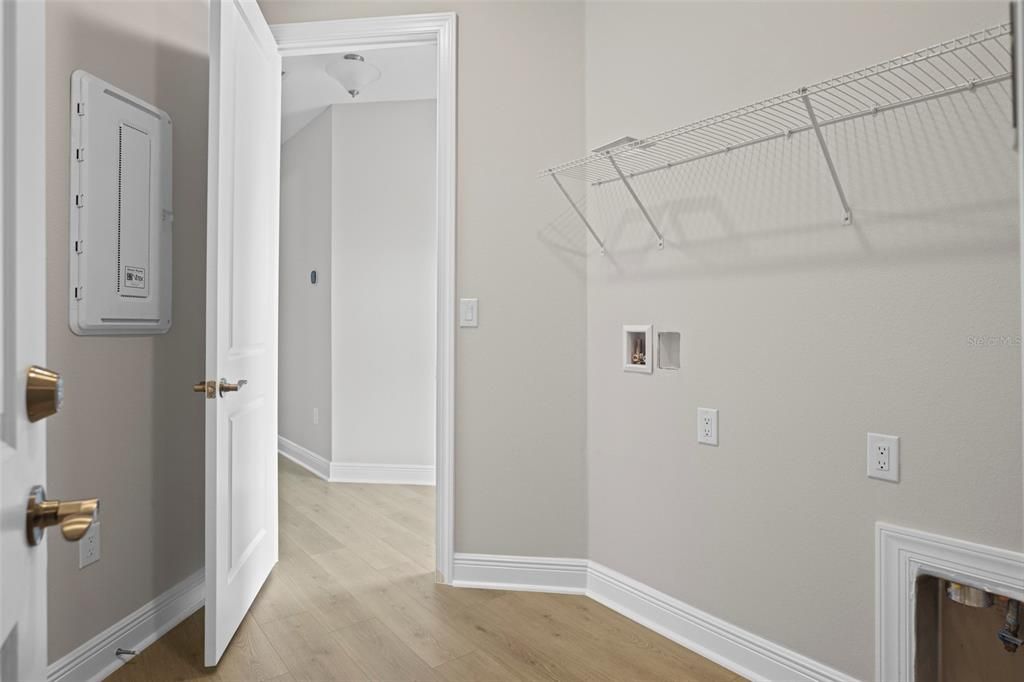 For Sale: $559,990 (2 beds, 2 baths, 1675 Square Feet)