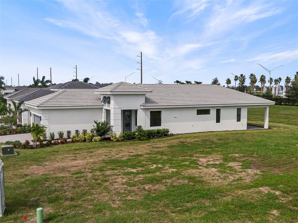 For Sale: $559,990 (2 beds, 2 baths, 1675 Square Feet)