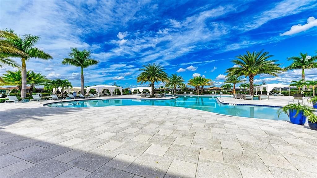 For Sale: $559,990 (2 beds, 2 baths, 1675 Square Feet)