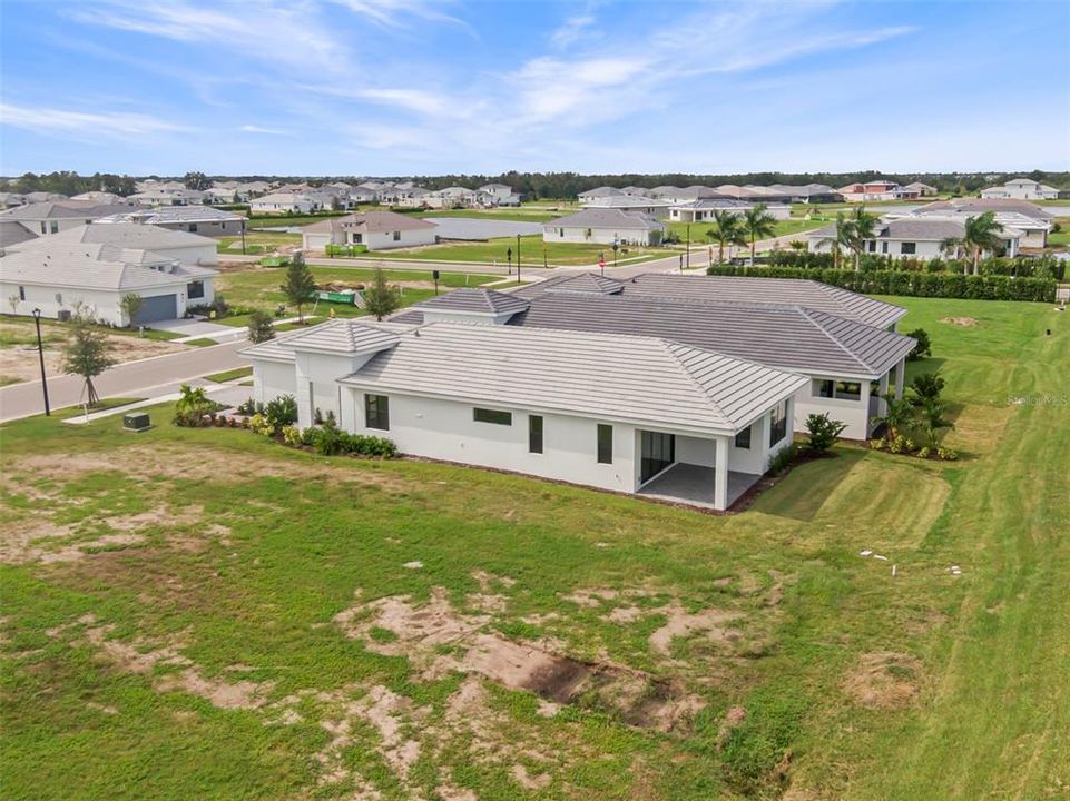 For Sale: $559,990 (2 beds, 2 baths, 1675 Square Feet)