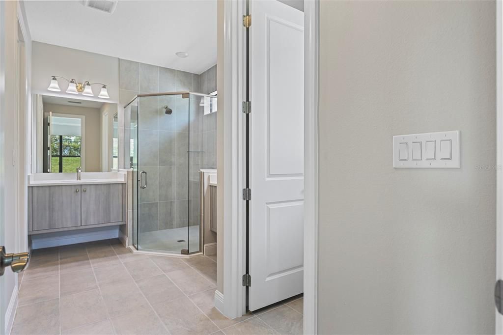 For Sale: $559,990 (2 beds, 2 baths, 1675 Square Feet)