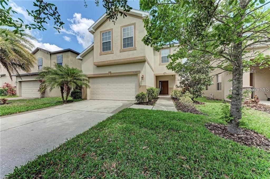 For Rent: $2,100 (3 beds, 2 baths, 2100 Square Feet)