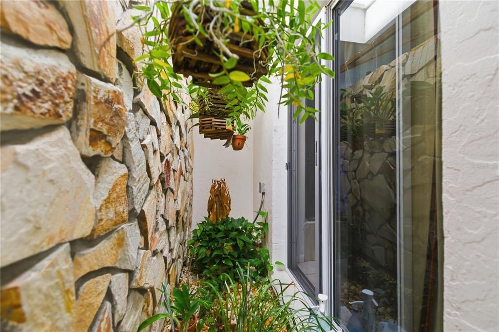 For Sale: $498,500 (3 beds, 4 baths, 3405 Square Feet)