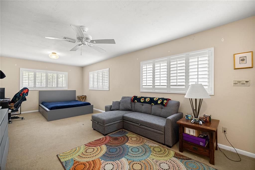 For Sale: $498,500 (3 beds, 4 baths, 3405 Square Feet)