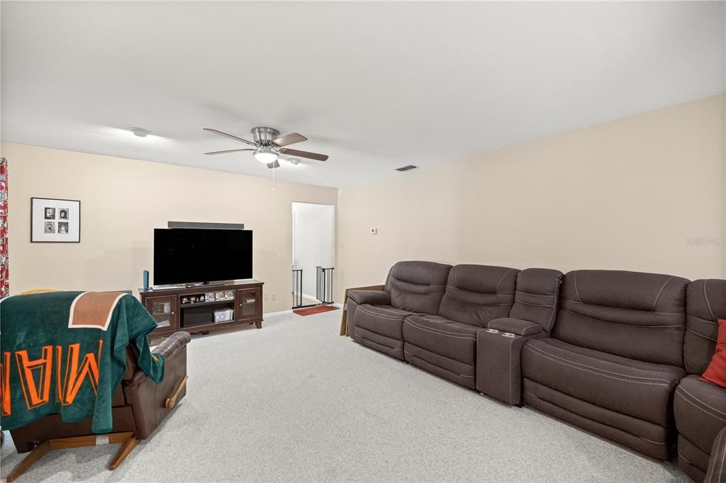 For Sale: $498,500 (3 beds, 4 baths, 3405 Square Feet)