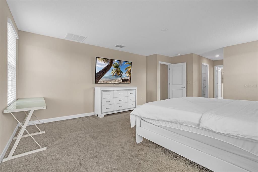 待售: $754,900 (5 贝兹, 3 浴室, 3359 平方英尺)