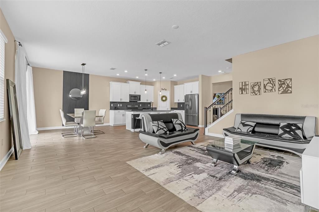 待售: $754,900 (5 贝兹, 3 浴室, 3359 平方英尺)