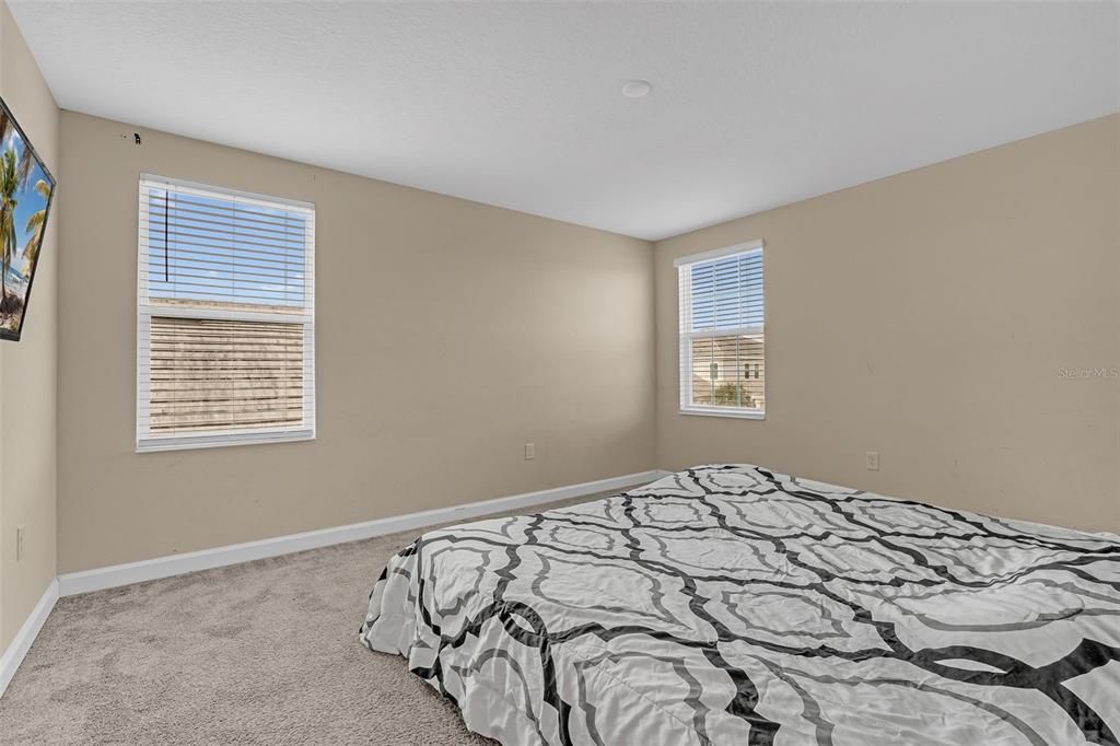 待售: $754,900 (5 贝兹, 3 浴室, 3359 平方英尺)