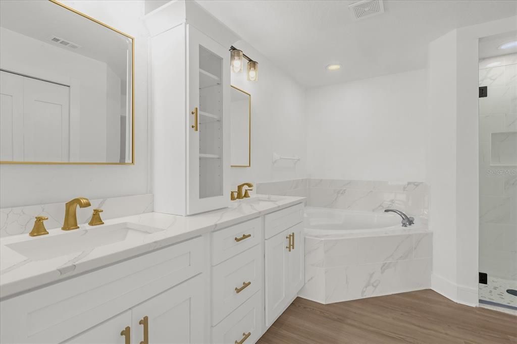 En Venta: $336,000 (3 camas, 2 baños, 1799 Pies cuadrados)