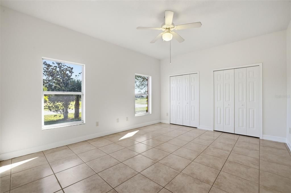 For Sale: $549,900 (3 beds, 2 baths, 2617 Square Feet)