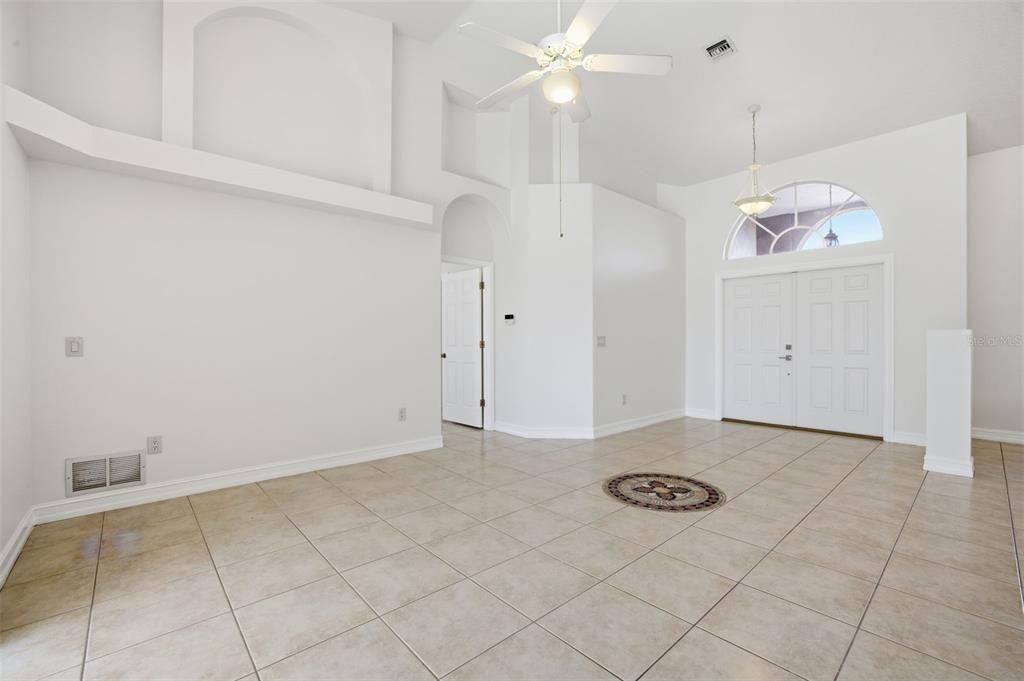 For Sale: $549,900 (3 beds, 2 baths, 2617 Square Feet)