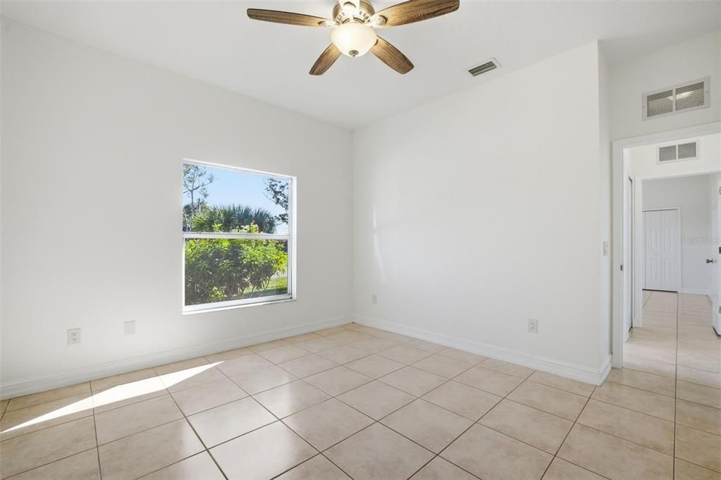 For Sale: $549,900 (3 beds, 2 baths, 2617 Square Feet)