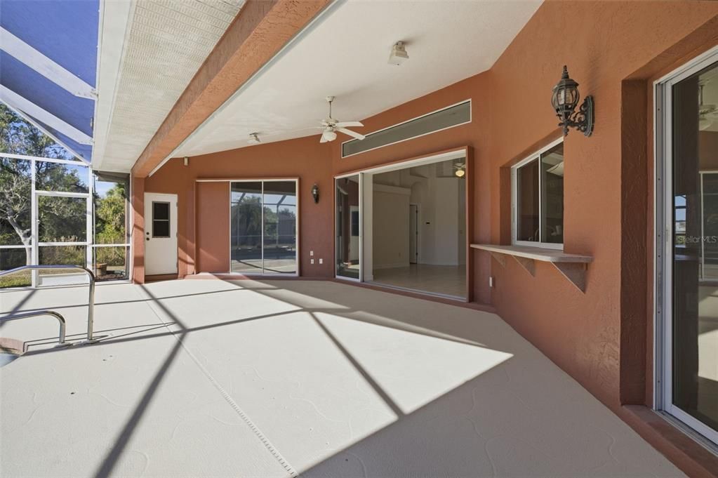 For Sale: $549,900 (3 beds, 2 baths, 2617 Square Feet)