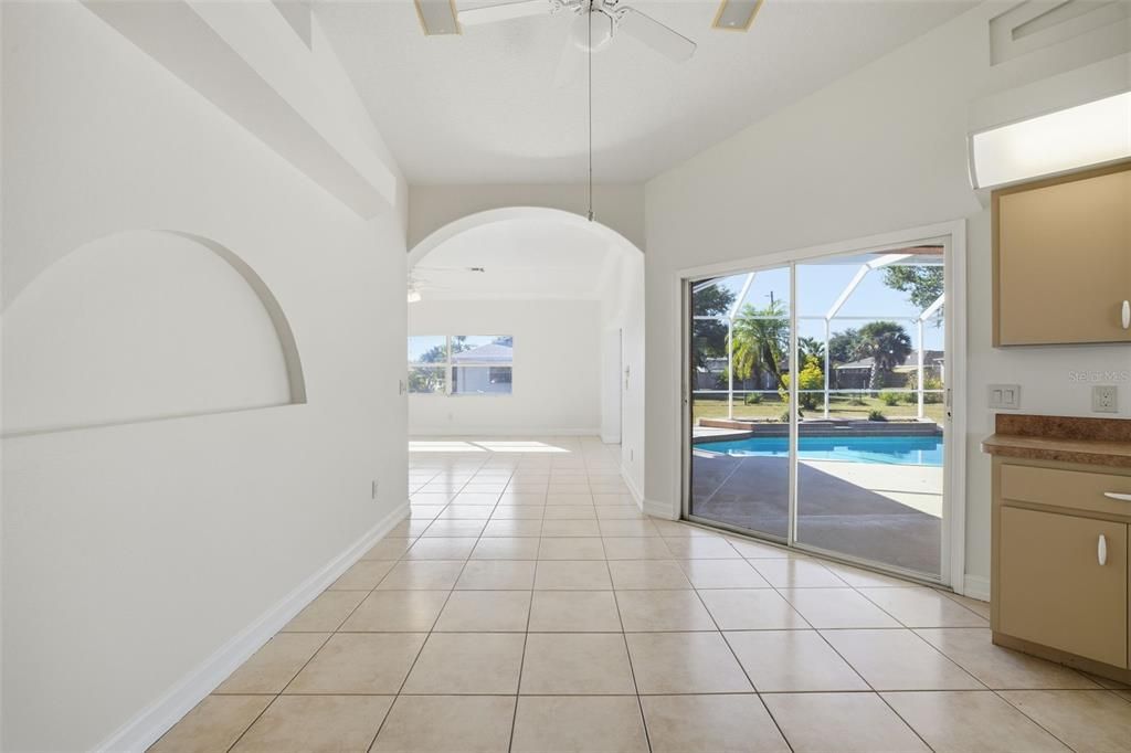 For Sale: $549,900 (3 beds, 2 baths, 2617 Square Feet)