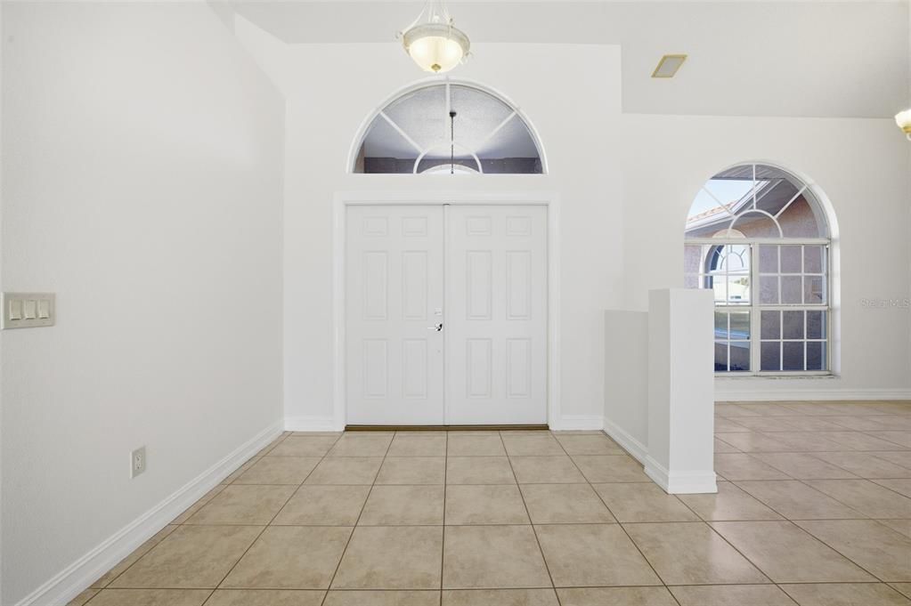 For Sale: $549,900 (3 beds, 2 baths, 2617 Square Feet)