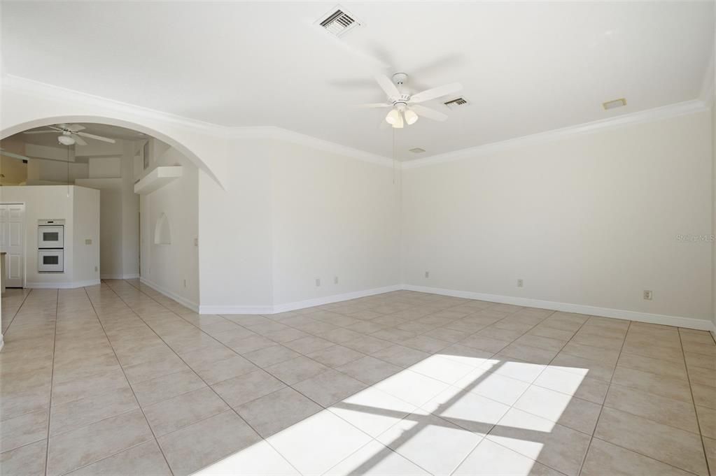 For Sale: $549,900 (3 beds, 2 baths, 2617 Square Feet)