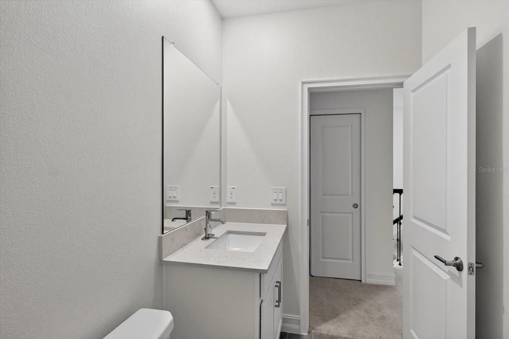 For Rent: $4,700 (6 beds, 4 baths, 3867 Square Feet)