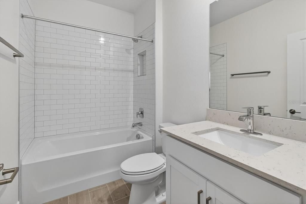 For Rent: $4,700 (6 beds, 4 baths, 3867 Square Feet)