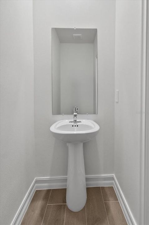 For Rent: $4,700 (6 beds, 4 baths, 3867 Square Feet)