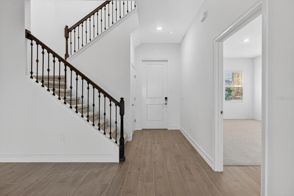 For Rent: $4,700 (6 beds, 4 baths, 3867 Square Feet)