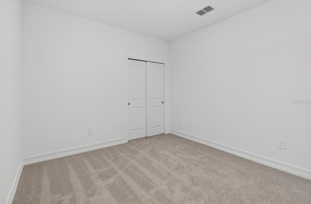 For Rent: $4,700 (6 beds, 4 baths, 3867 Square Feet)