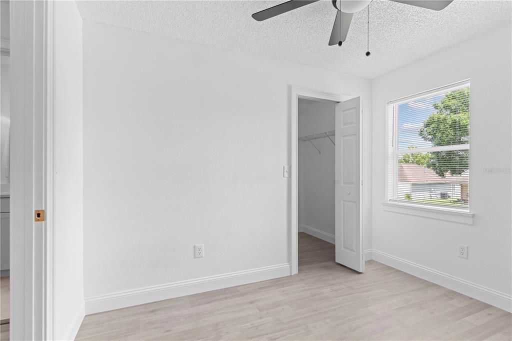 待售: $290,000 (3 贝兹, 2 浴室, 1288 平方英尺)