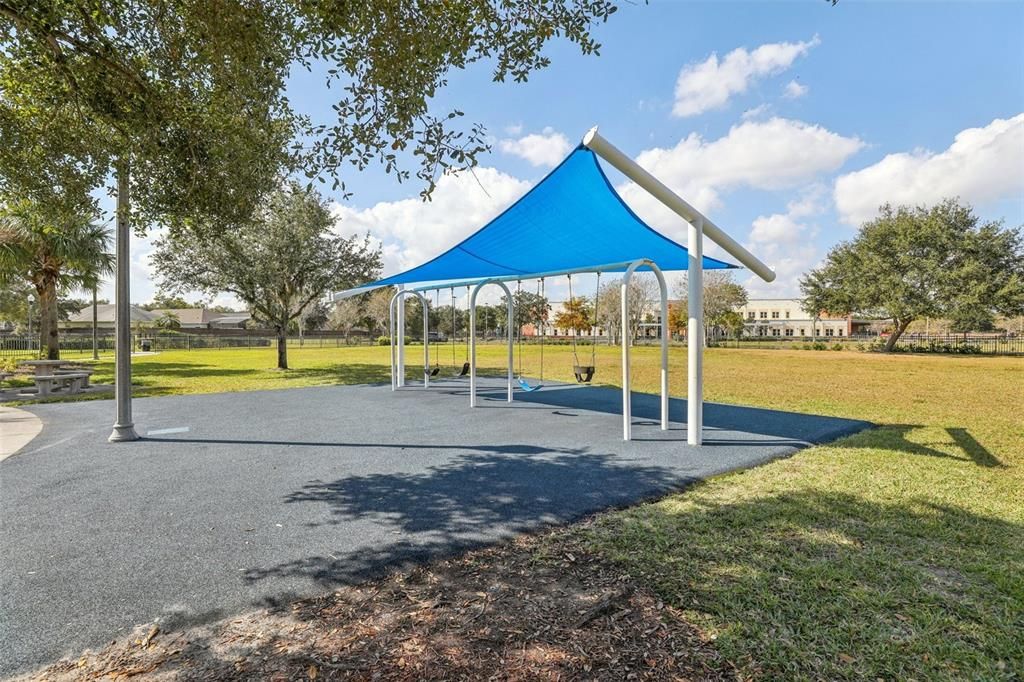 For Sale: $580,000 (4 beds, 3 baths, 3924 Square Feet)