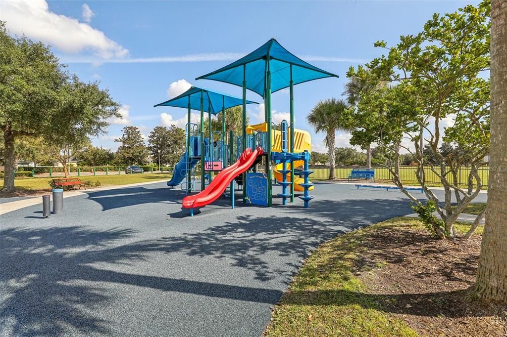 For Sale: $580,000 (4 beds, 3 baths, 3924 Square Feet)