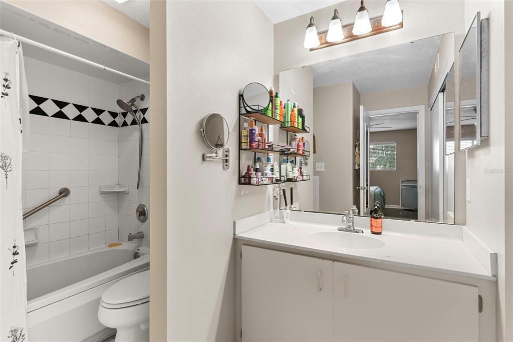 En Venta: $150,000 (2 camas, 2 baños, 948 Pies cuadrados)