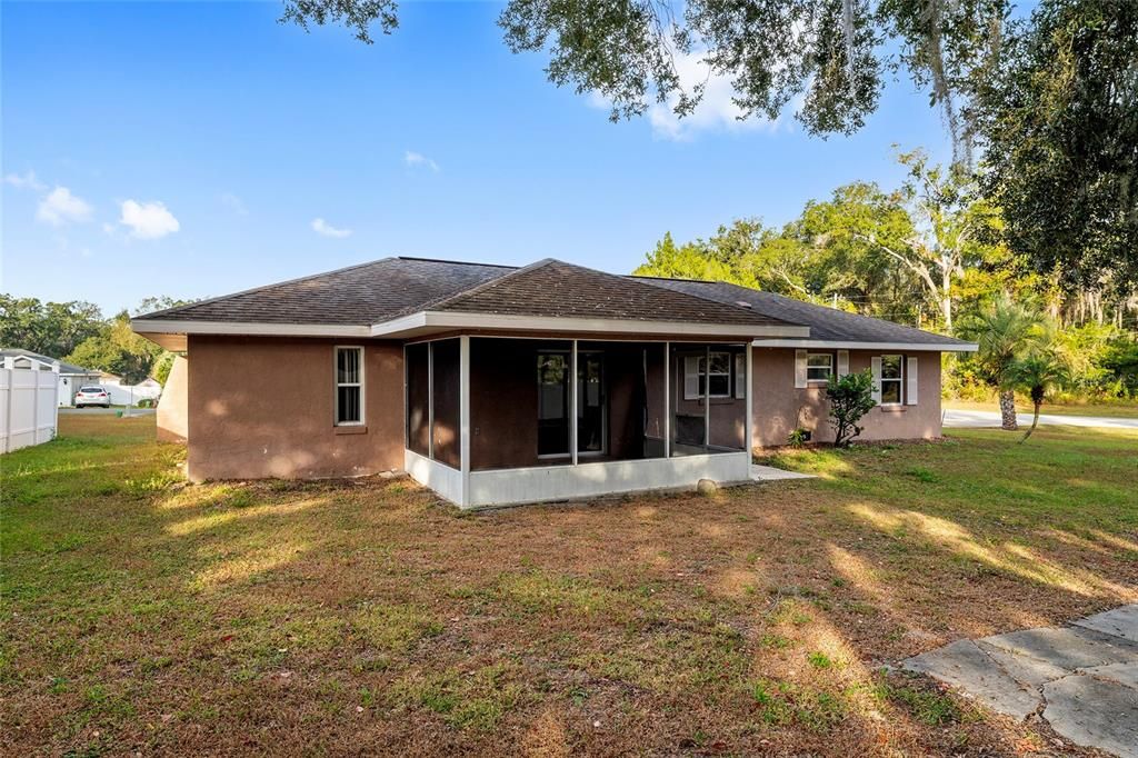 For Sale: $229,900 (2 beds, 2 baths, 1344 Square Feet)