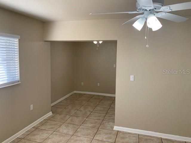 На продажу: $190,820 (2 спален, 1 ванн, 1092 Квадратных фут)