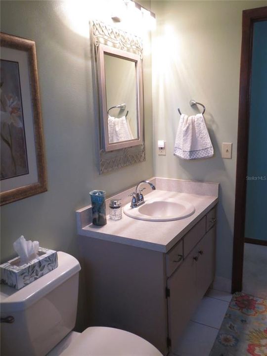 En Venta: $175,000 (2 camas, 2 baños, 1040 Pies cuadrados)