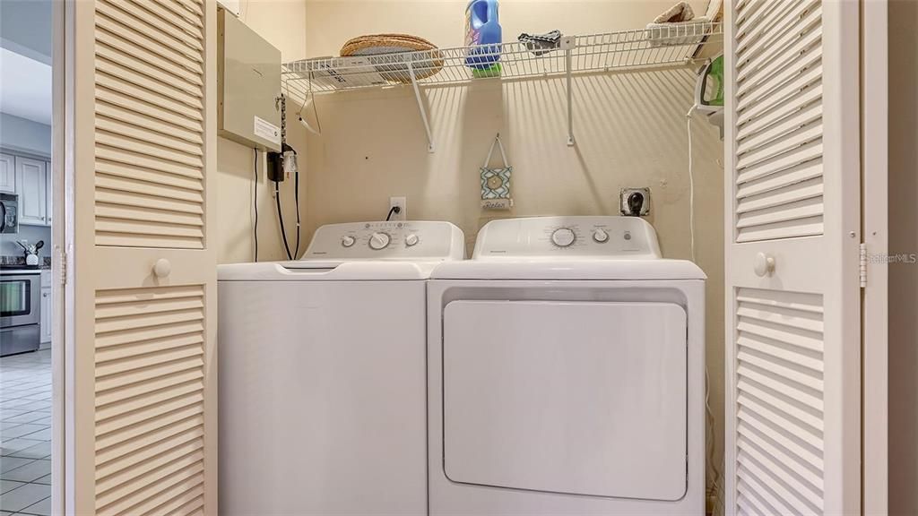 出租: $3,500 (3 贝兹, 2 浴室, 1813 平方英尺)