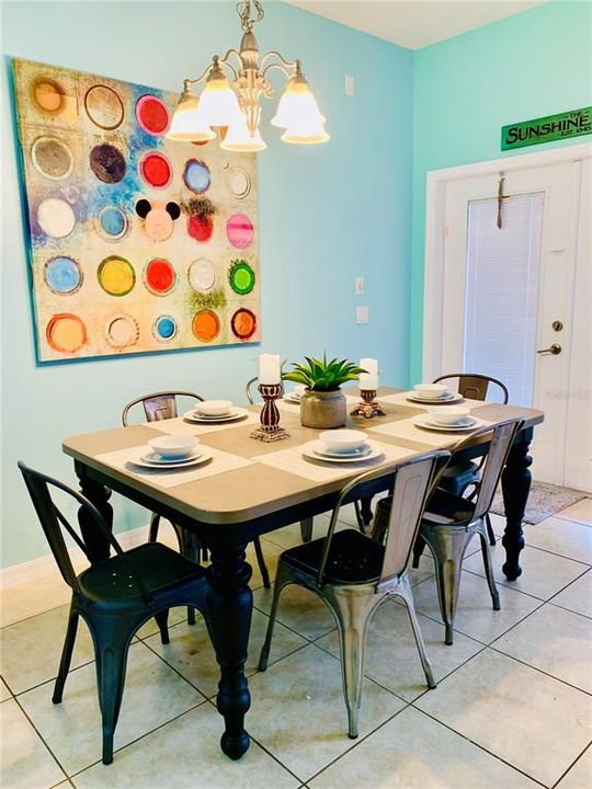 For Sale: $379,900 (4 beds, 3 baths, 1884 Square Feet)