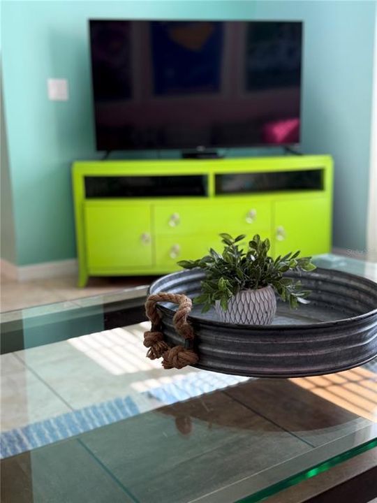 For Sale: $379,900 (4 beds, 3 baths, 1884 Square Feet)