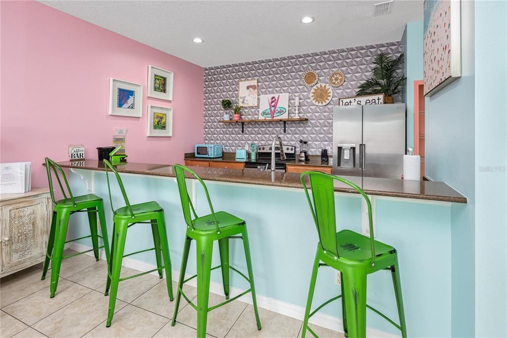 For Sale: $379,900 (4 beds, 3 baths, 1884 Square Feet)