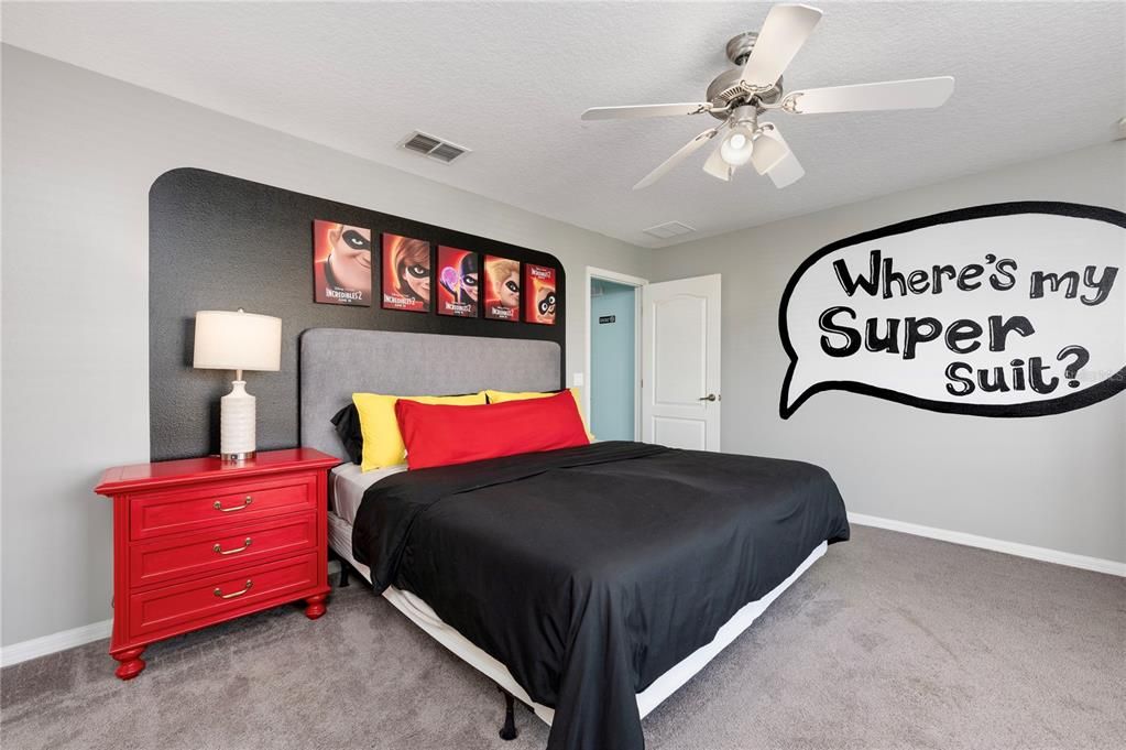 For Sale: $379,900 (4 beds, 3 baths, 1884 Square Feet)