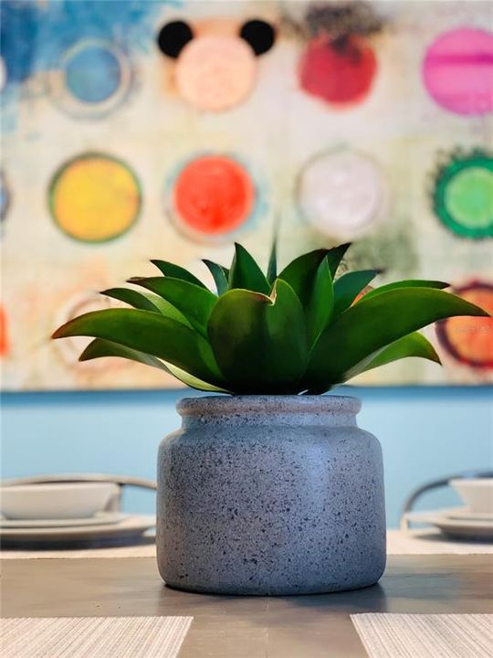 For Sale: $379,900 (4 beds, 3 baths, 1884 Square Feet)