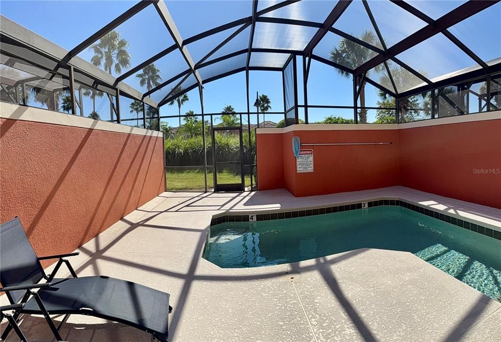 For Sale: $379,900 (4 beds, 3 baths, 1884 Square Feet)