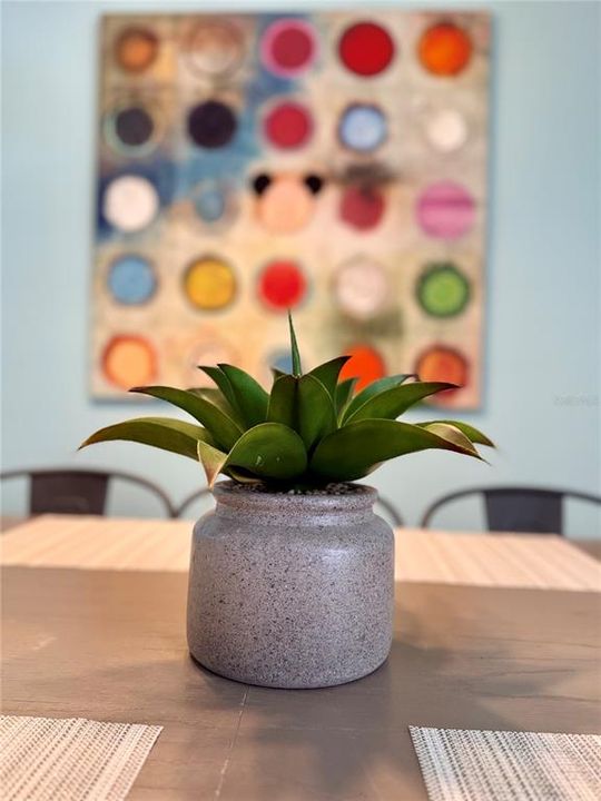 For Sale: $379,900 (4 beds, 3 baths, 1884 Square Feet)