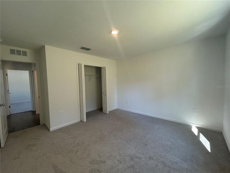 For Rent: $2,499 (3 beds, 2 baths, 2031 Square Feet)