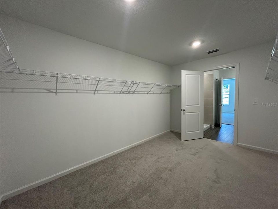 For Rent: $2,499 (3 beds, 2 baths, 2031 Square Feet)