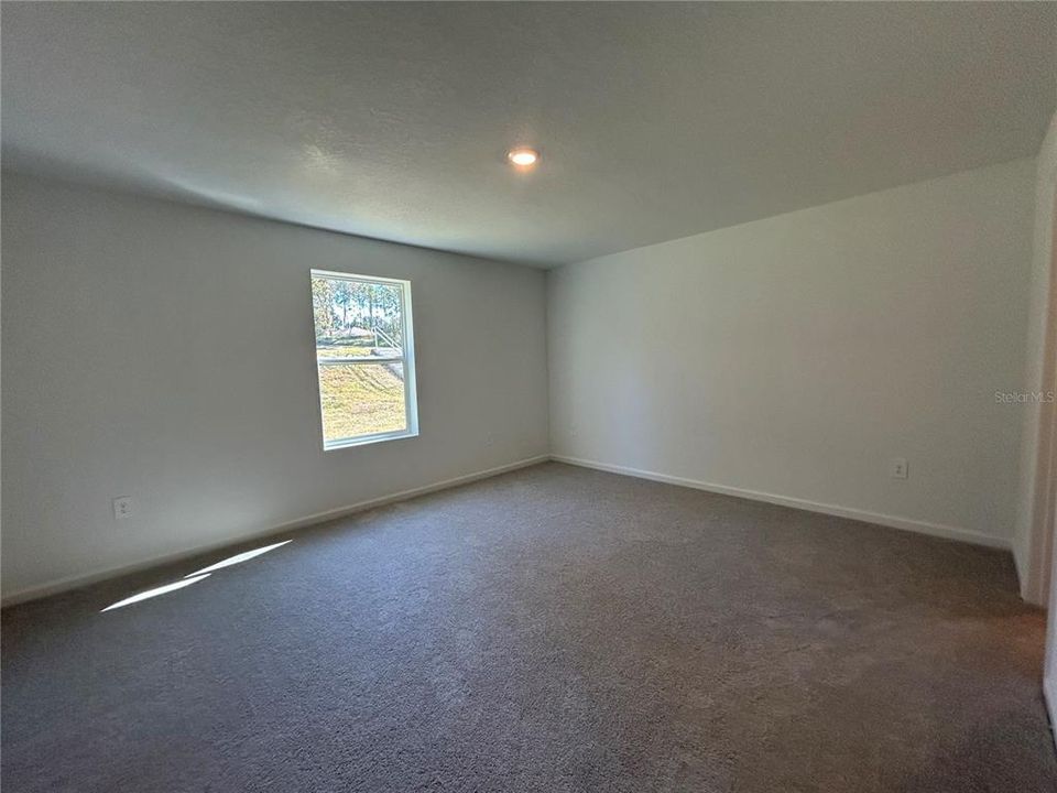 For Rent: $2,499 (3 beds, 2 baths, 2031 Square Feet)