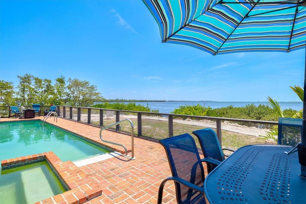 For Sale: $3,900,000 (4 beds, 3 baths, 3601 Square Feet)