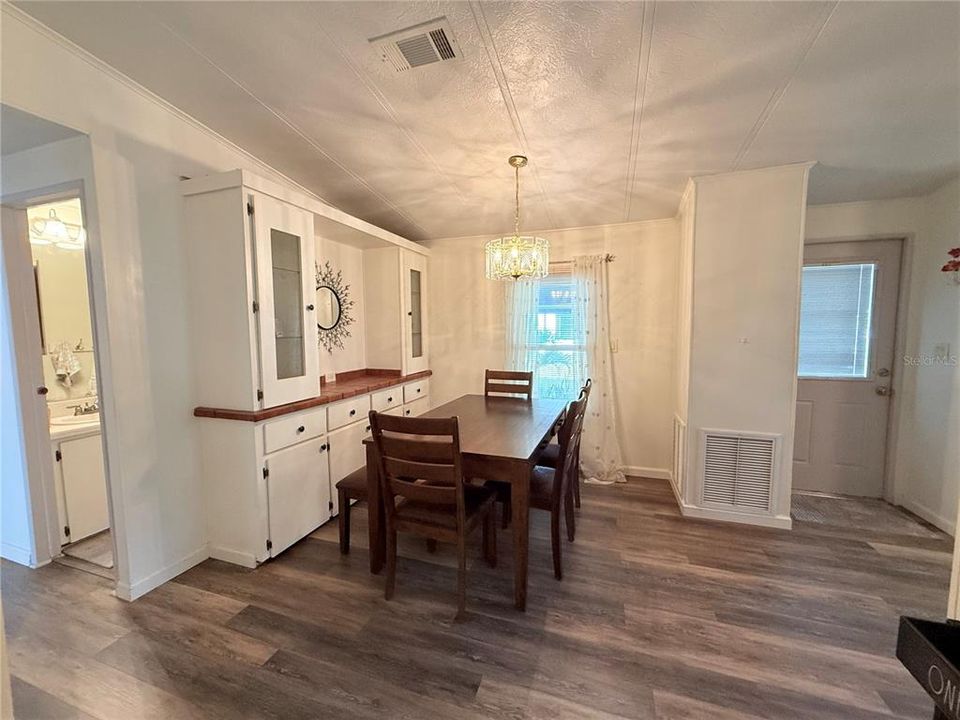 En Venta: $127,500 (2 camas, 2 baños, 960 Pies cuadrados)