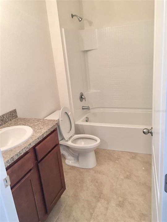 For Sale: $350,000 (4 beds, 2 baths, 1846 Square Feet)