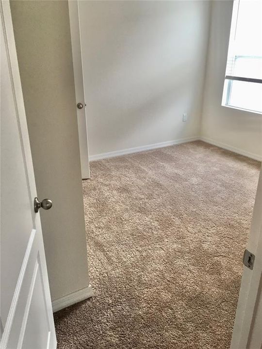 For Sale: $350,000 (4 beds, 2 baths, 1846 Square Feet)