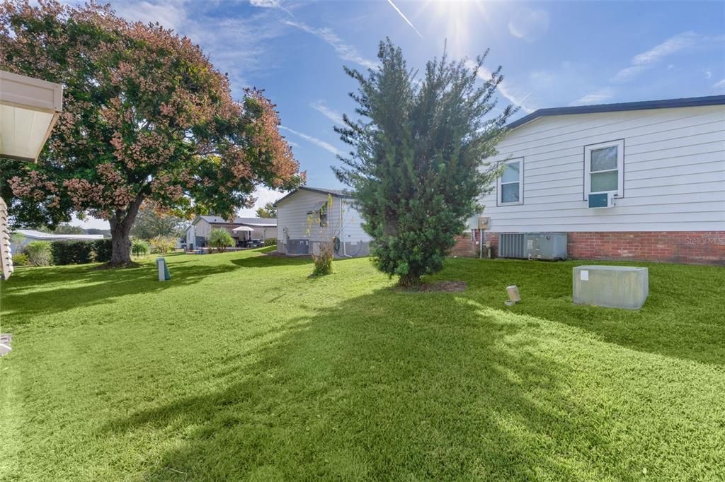 For Sale: $210,000 (2 beds, 2 baths, 1284 Square Feet)