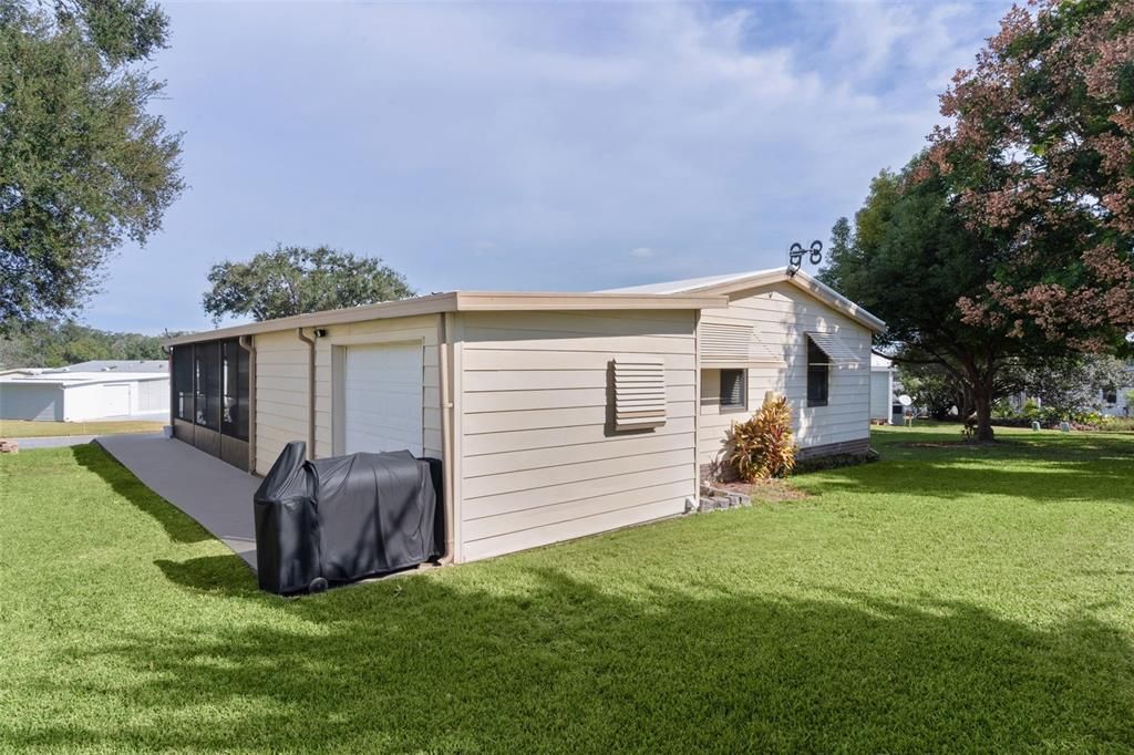 For Sale: $210,000 (2 beds, 2 baths, 1284 Square Feet)